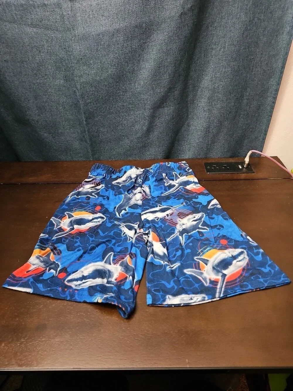 The Children's Place Boys Shark Sleep Shorts Size 7/8 Medium Blue Ocean Pajamas